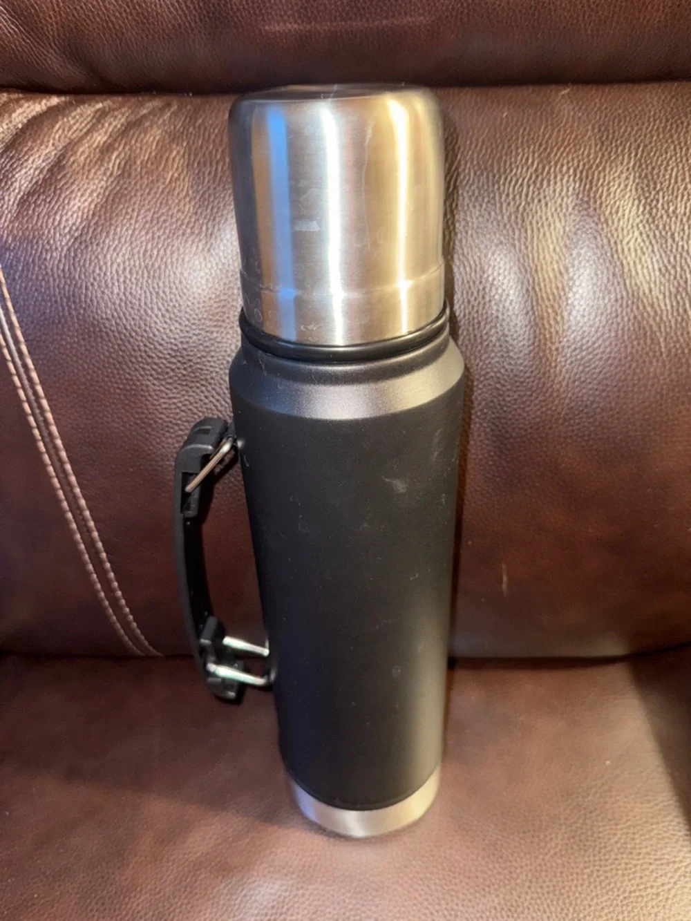 Stanley Black and Silver Insulated Vacuum Bottle with Handle - Picture 3 of 6